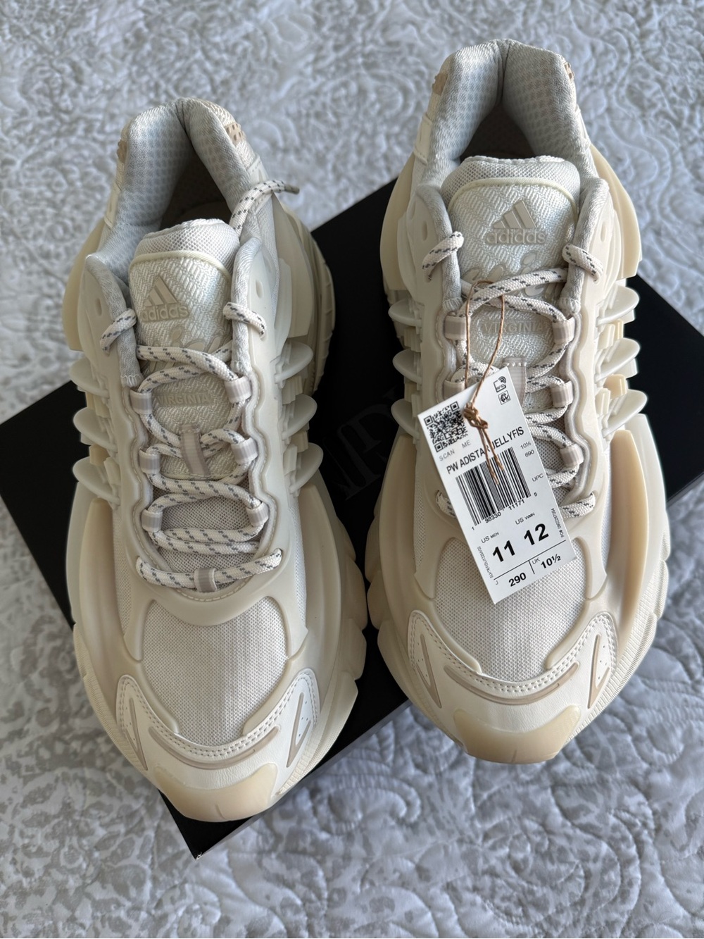 Pharrell x VIRGINIA x adidas Adistar Jellyfish Triple White